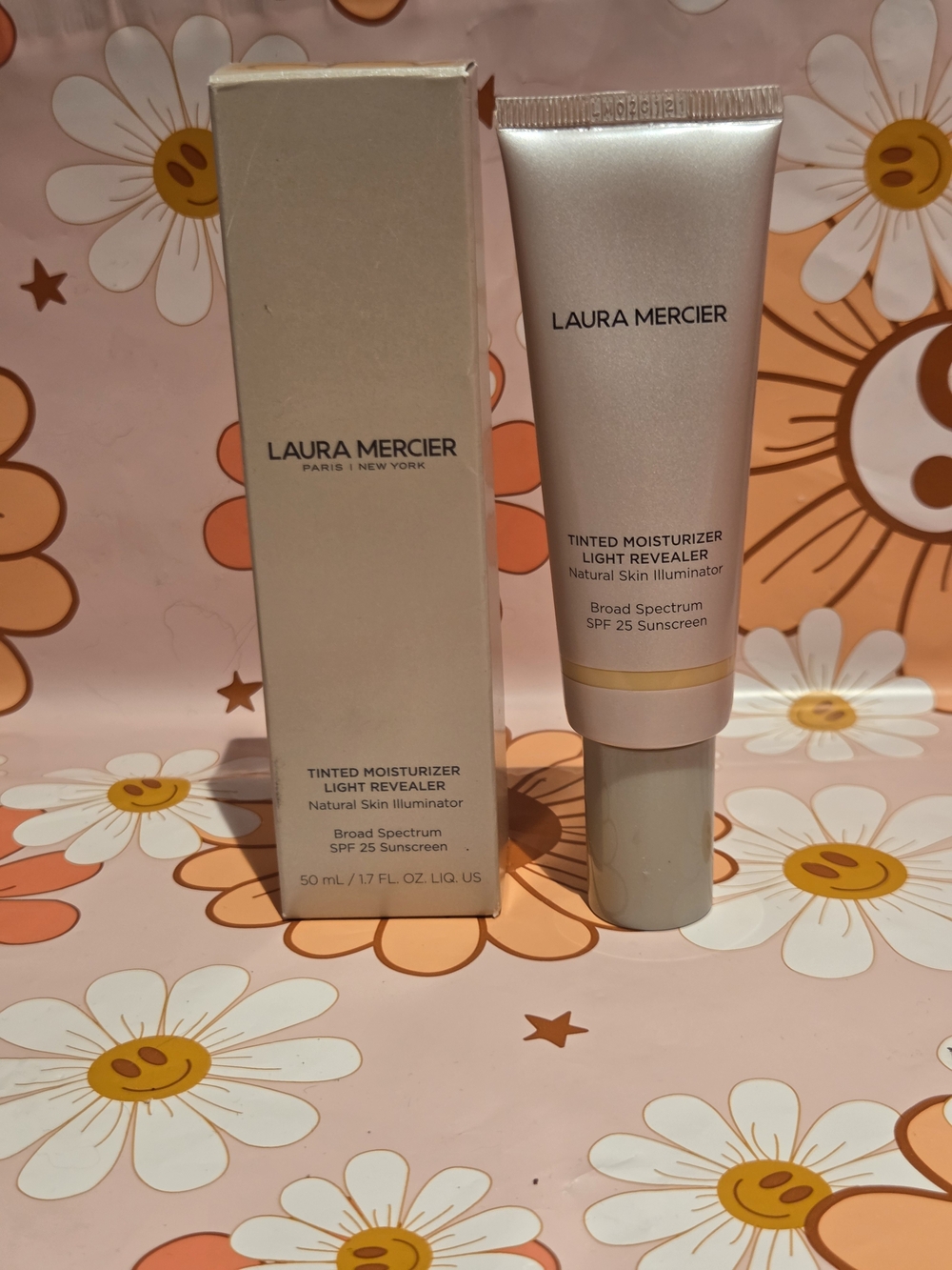 Laura Mercier Tinted Moistuizer